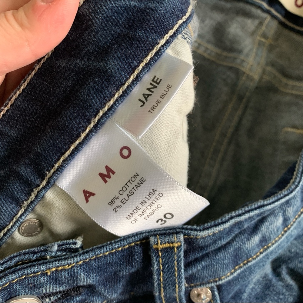 Women’s 30 AMO Denim Jane True Blue Cropped Mid Rise Flare Jeans - Picture 5 of 6